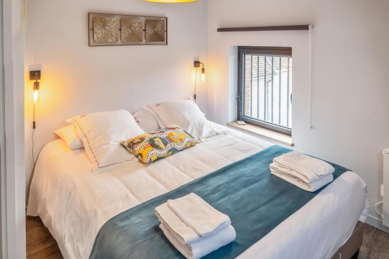 Logis Hotel-Restaurant Le Relais D'Aligre Châteauneuf-en-Thymerais Екстериор снимка