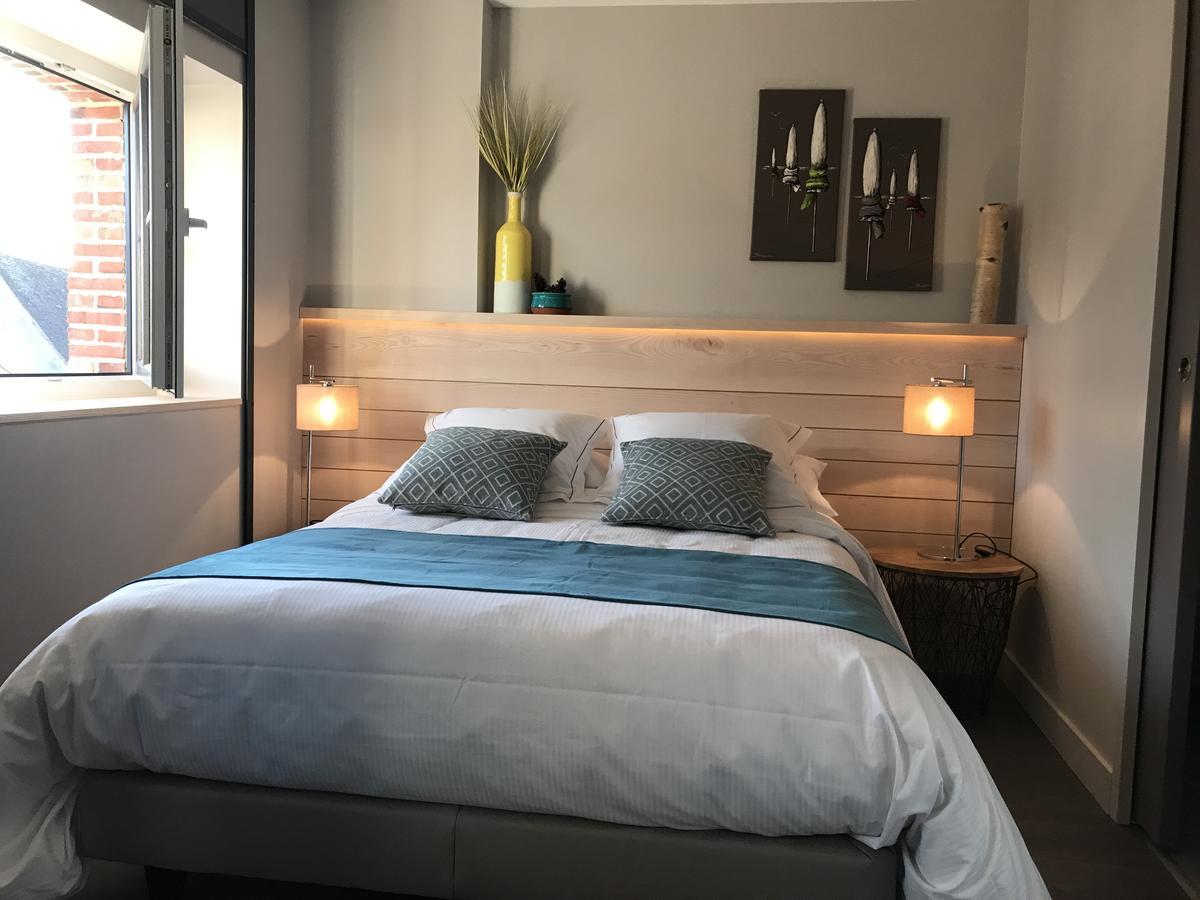Logis Hotel-Restaurant Le Relais D'Aligre Châteauneuf-en-Thymerais Екстериор снимка